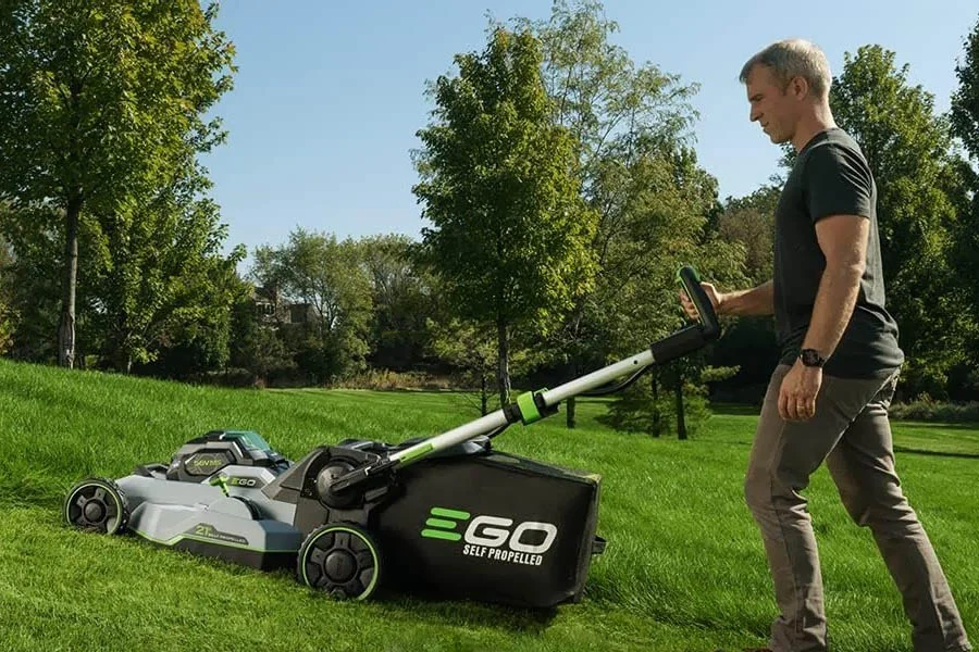 cordless self propelled lawn mower